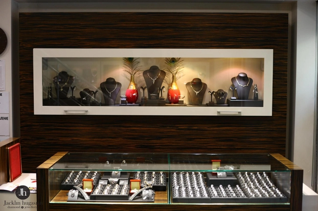 Jacklin hugasian Diamond & Jewellery Center