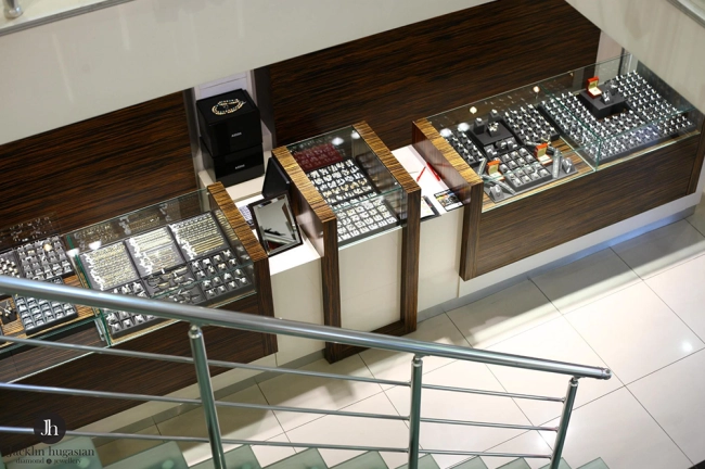 Jacklin hugasian Diamond & Jewellery Center